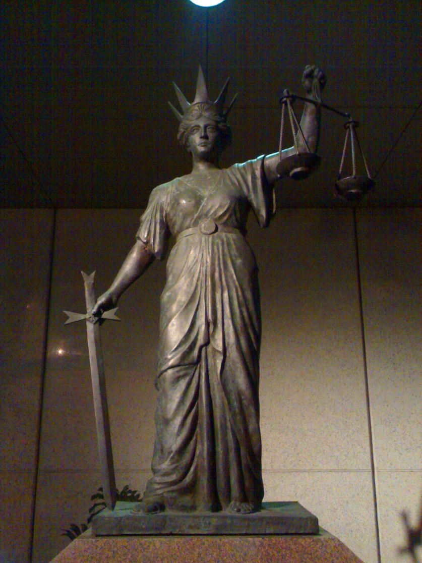 Goddess_of_justice